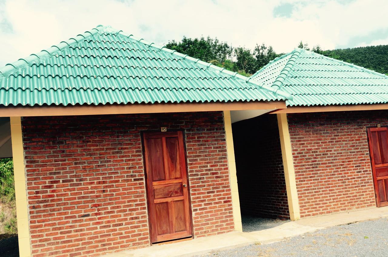 Chomdoy Bungalow & Restaurant Luang Namtha Dış mekan fotoğraf